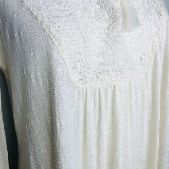 Jessica Simpson Medium White Sheer Embroidered - Picture 9 of 12